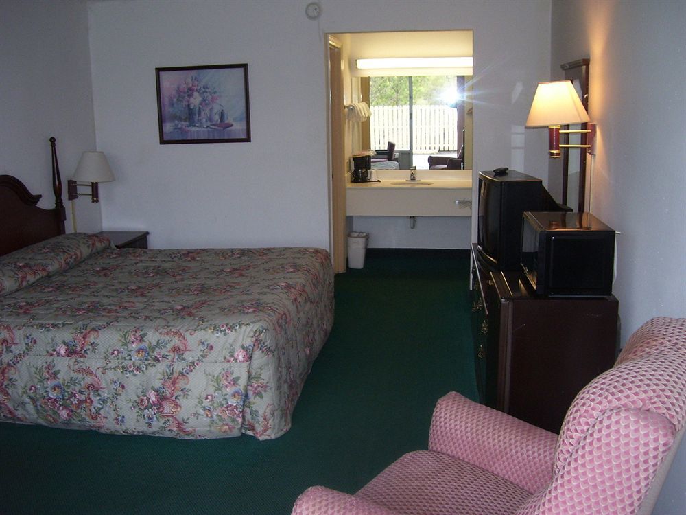 Hotel Walterboro Southwest Exterior foto